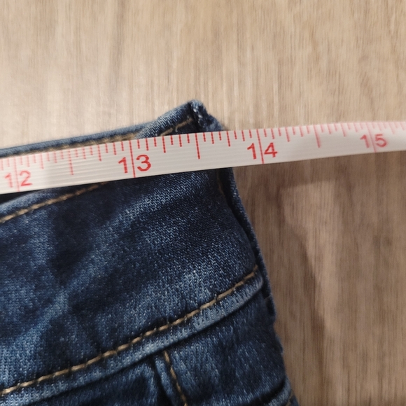 American Eagle Ne(x)t Level Stretch Blue Cotton Cuff Jean Shorts Size 4 - Picture 9 of 10